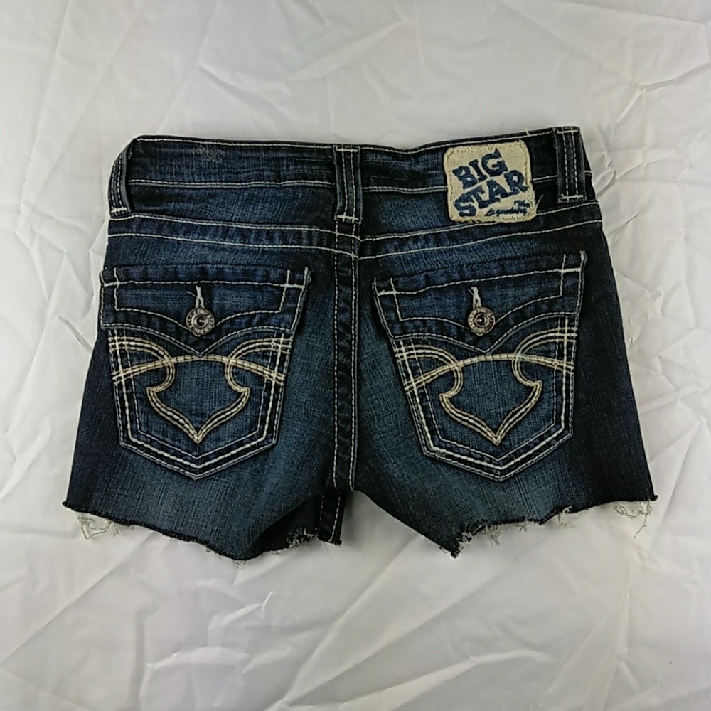 BIG STAR Remy Low Rise Fit Cut up Jean Shorts 25R - Picture 2 of 5